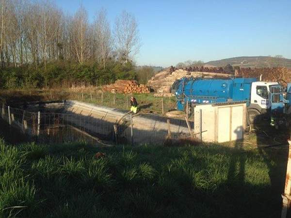 Travaux d'entretien d'assainissements autonomes Chagny